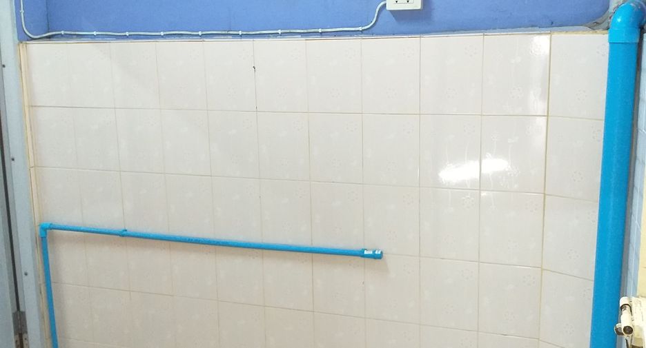 For rent 2 bedrooms townhouse in Min Buri, Bangkok