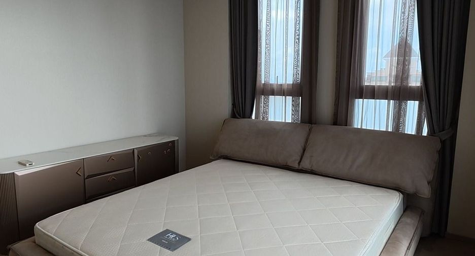 For sale and for rent 4 bedrooms condo in Sathon, Bangkok