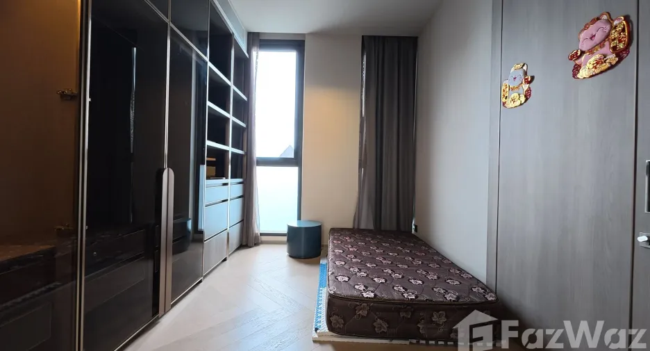 For sale and for rent 4 bedrooms condo in Sathon, Bangkok