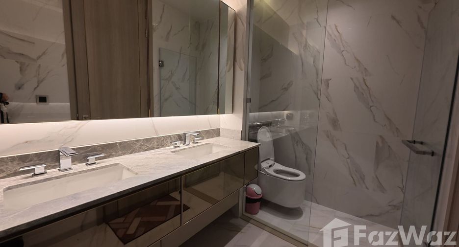 For sale and for rent 4 bedrooms condo in Sathon, Bangkok