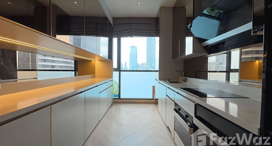 For sale and for rent 4 bedrooms condo in Sathon, Bangkok