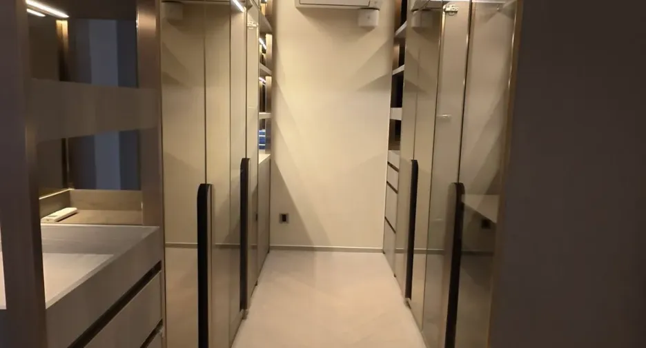 For sale and for rent 4 bedrooms condo in Sathon, Bangkok