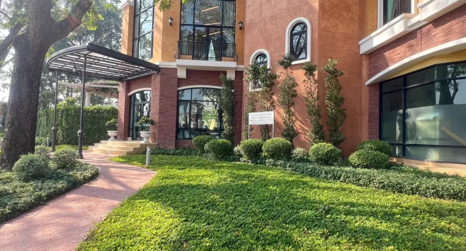 For rent 4 bedrooms house in Mae Rim, Chiang Mai