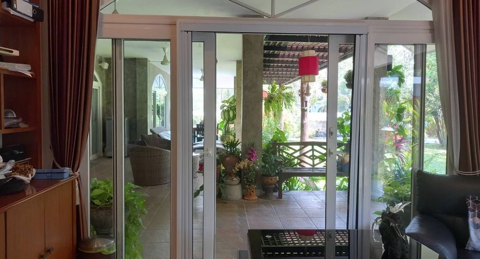 For sale and for rent 3 bedrooms house in San Sai, Chiang Mai