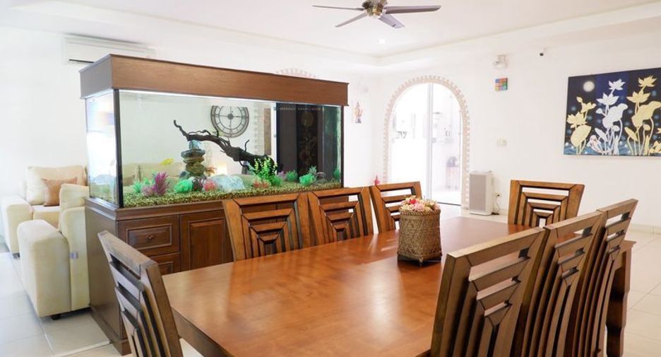 For sale and for rent 3 bedrooms house in San Sai, Chiang Mai