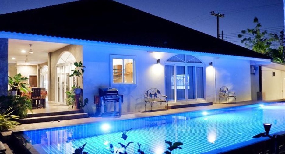 For sale and for rent 3 bedrooms house in San Sai, Chiang Mai