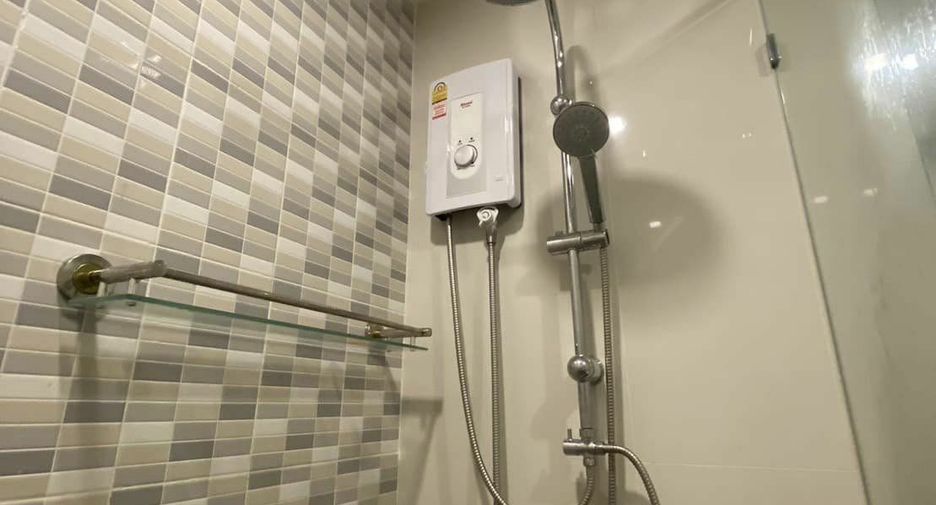 For rent 1 bed condo in Mueang Samut Prakan, Samut Prakan