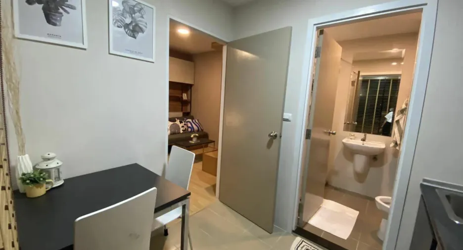 For rent 1 bed condo in Mueang Samut Prakan, Samut Prakan