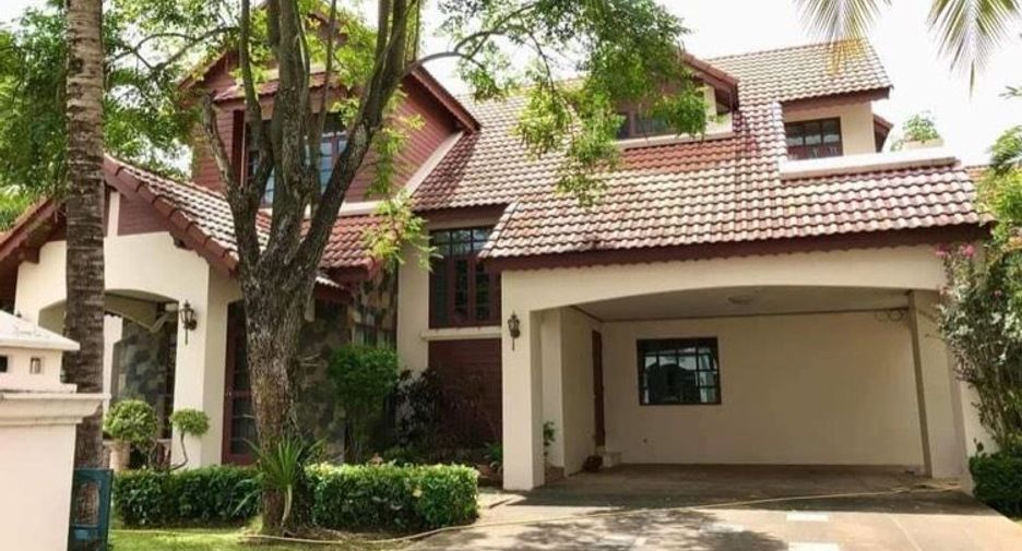 For rent 4 bedrooms house in San Sai, Chiang Mai