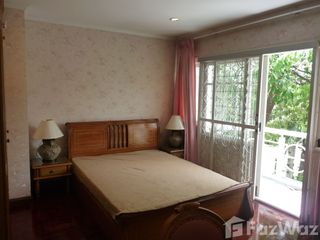 Продажа 4 спальни таунхаус в Mueang Nonthaburi, Нонтабури
