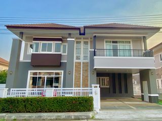 For Rent 5 Bedroom House In San Kamphaeng, Chiang Mai
