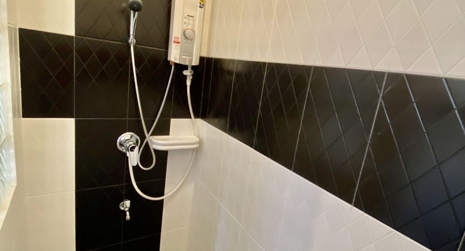 ขาย และ ให้เช่า 5 ห้องนอน บ้านเดี่ยว ใน สันกำแพง, เชียงใหม่
