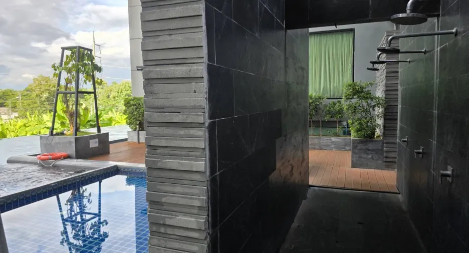 À louer 2 chambres condo à Mueang Chiang Mai, Chiang Mai