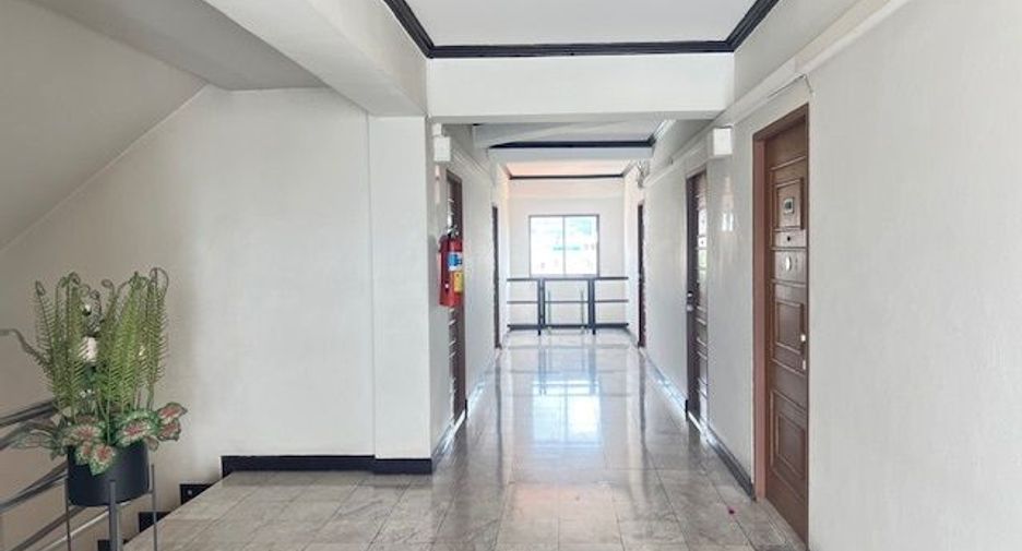 Hotel en venta de 37 habitaciones en Mueang Chiang Mai, Chiang Mai