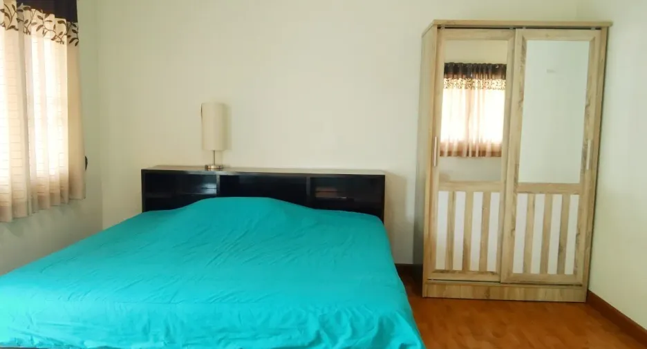For sale 4 bedrooms house in Doi Saket, Chiang Mai