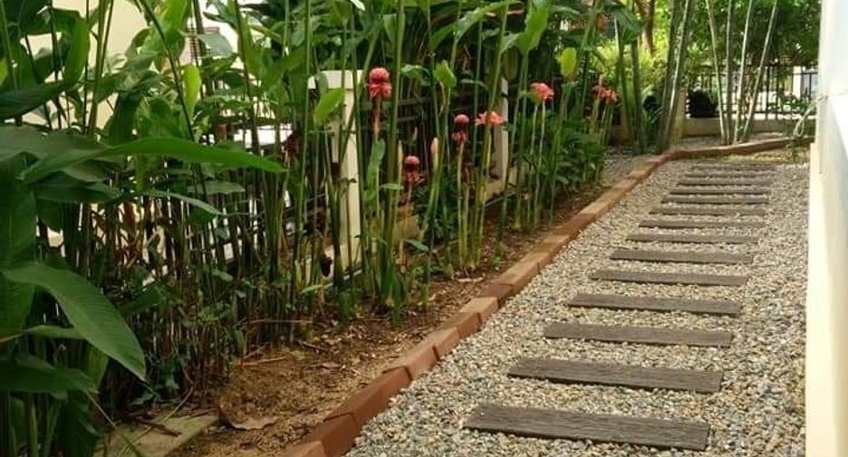 For sale 4 bedrooms house in Doi Saket, Chiang Mai