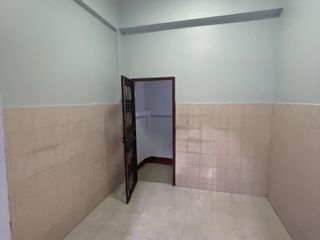 For rent 2 bedrooms townhouse in Mueang Samut Prakan, Samut Prakan