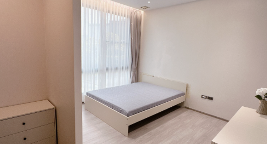 For sale and for rent 3 bedrooms house in Lat Phrao, Bangkok