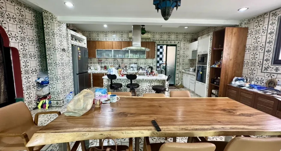 For sale 4 bedrooms house in Prawet, Bangkok