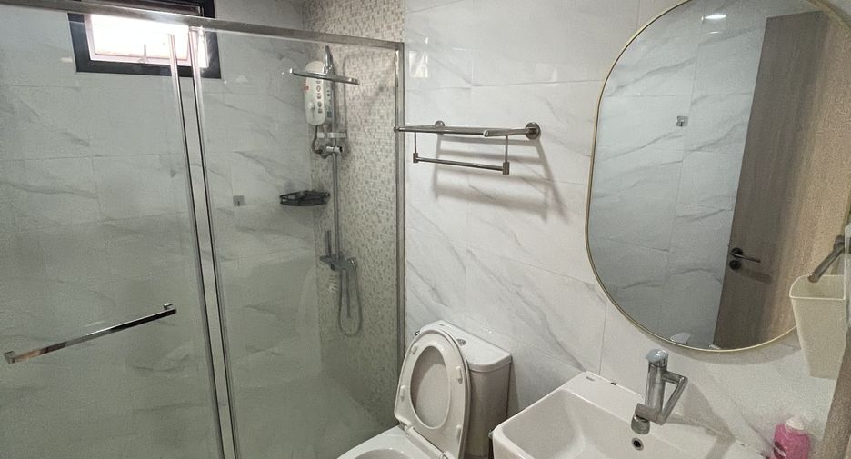 For rent 2 bedrooms condo in Mueang Chiang Mai, Chiang Mai