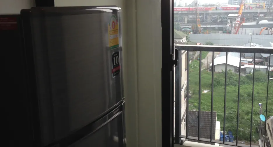 For sale スタジオ condo in Mueang Samut Prakan, Samut Prakan
