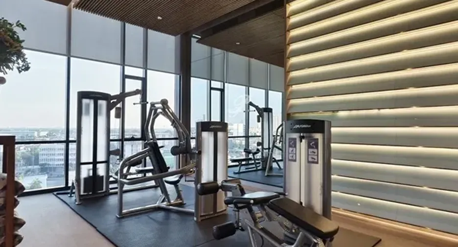 For sale 1 bed condo in Khlong Toei, Bangkok