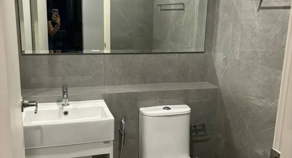 For sale and for rent 1 bed condo in Phra Khanong, Bangkok