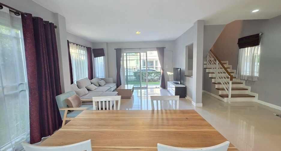 Haus zur Miete mit 3 Zimmer in Mueang Chiang Mai, Chiang Mai