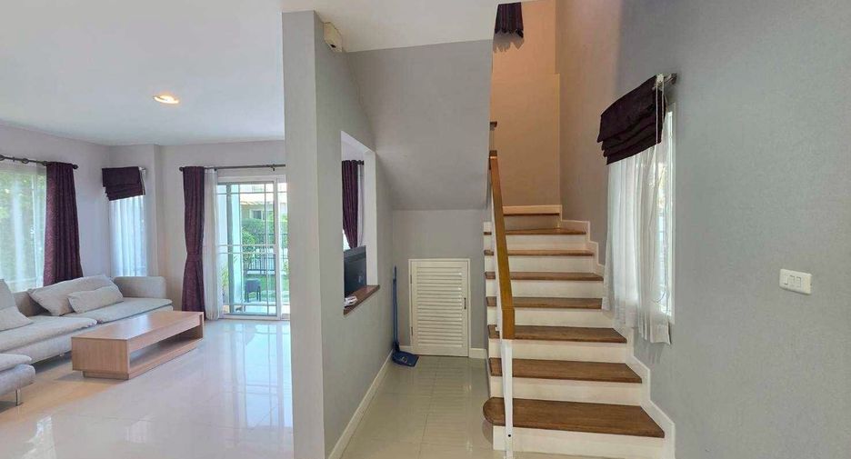 Haus zur Miete mit 3 Zimmer in Mueang Chiang Mai, Chiang Mai