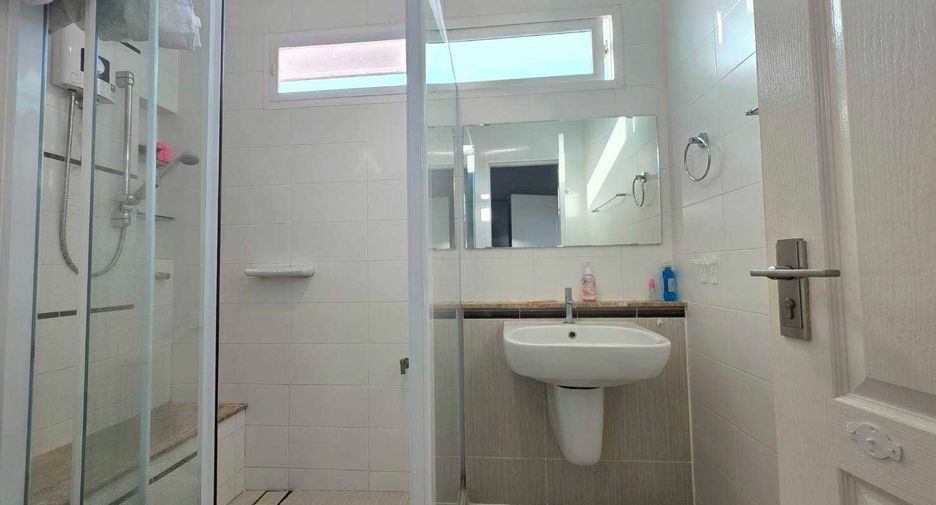 Haus zur Miete mit 3 Zimmer in Mueang Chiang Mai, Chiang Mai