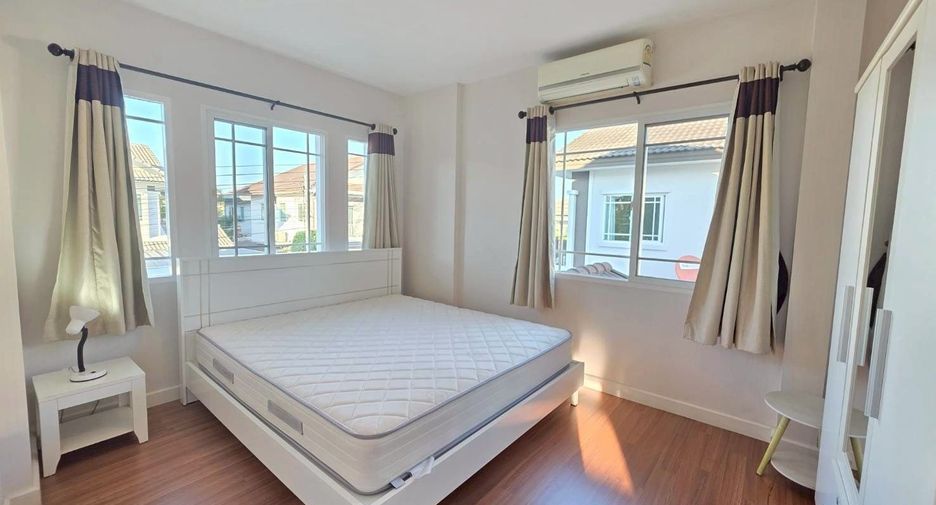 Haus zur Miete mit 3 Zimmer in Mueang Chiang Mai, Chiang Mai