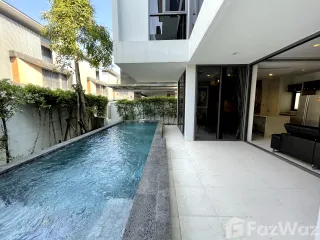 À vendre et à louer 4 chambres maison à Wang Thonglang, Bangkok
