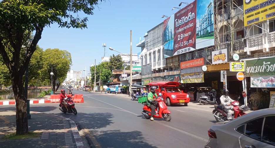 For sale 7 bedrooms retail Space in Mueang Chiang Mai, Chiang Mai