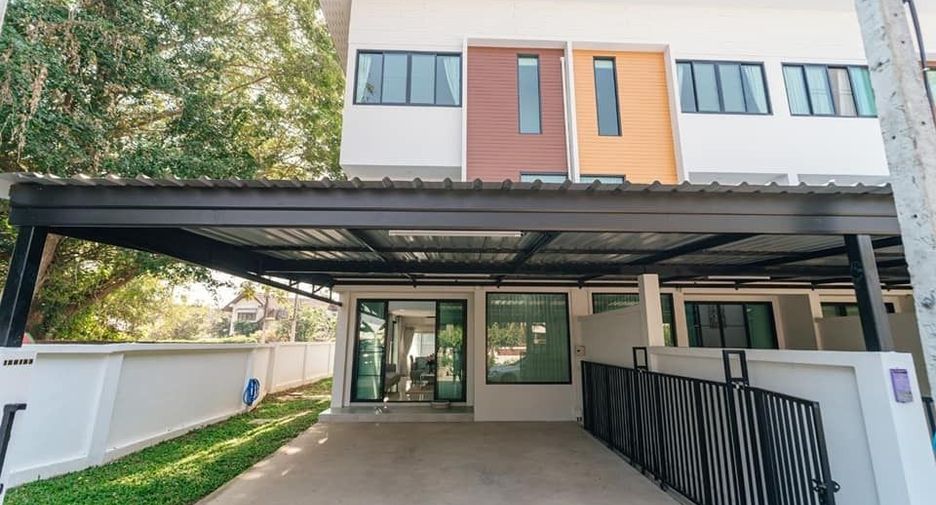 For sale and for rent 3 bedrooms townhouse in Mueang Chiang Mai, Chiang Mai