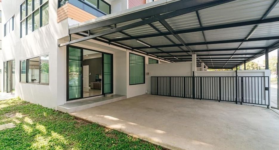 For sale and for rent 3 bedrooms townhouse in Mueang Chiang Mai, Chiang Mai