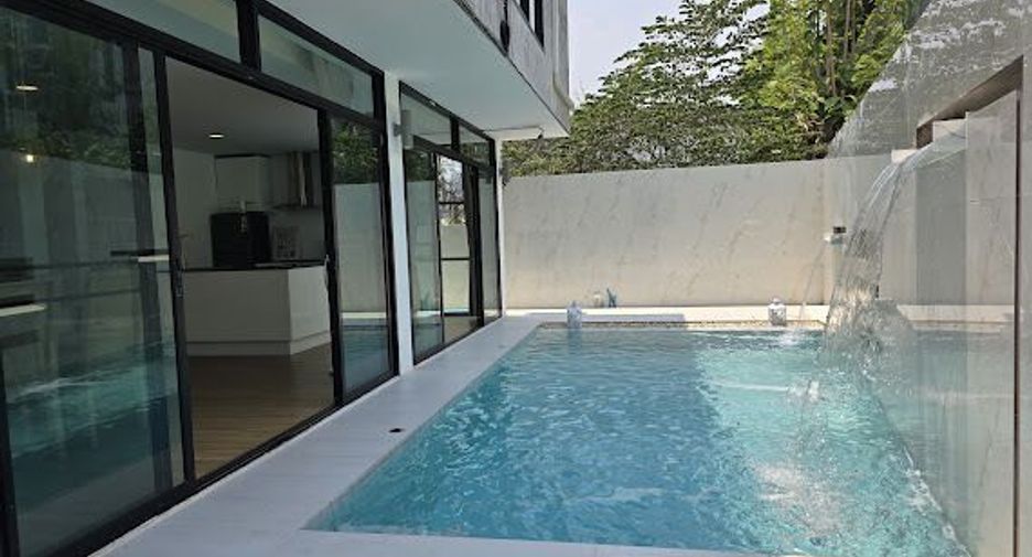 Villa zur Miete mit 4 Zimmer in Mueang Chiang Mai, Chiang Mai