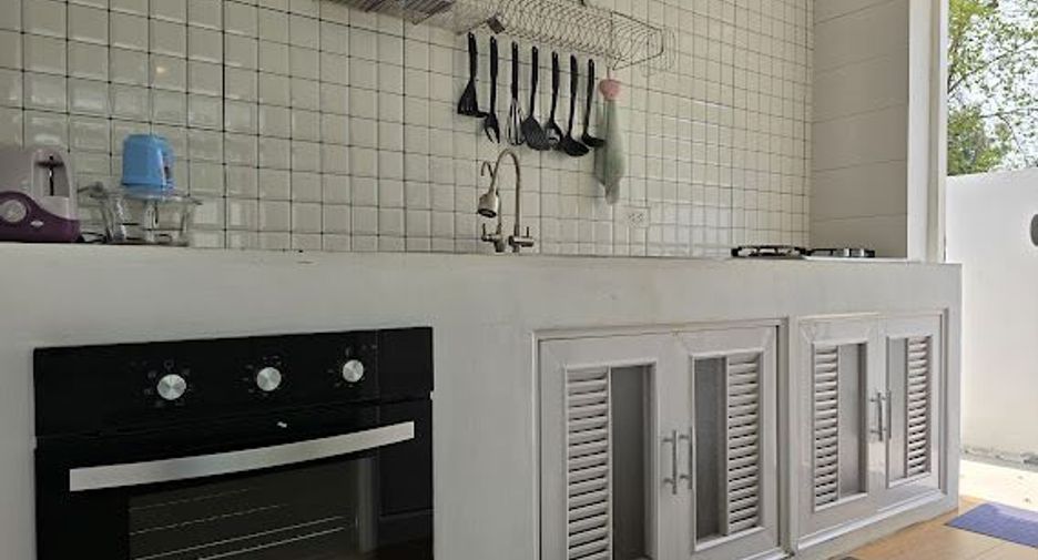 Villa zur Miete mit 4 Zimmer in Mueang Chiang Mai, Chiang Mai