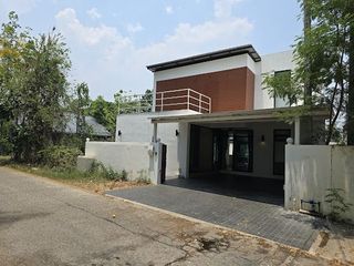 For Rent 4 Bedroom Villa In Mueang Chiang Mai
