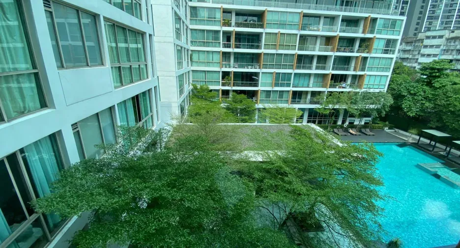 For sale and for rent 3 bedrooms condo in Khlong Toei, Bangkok