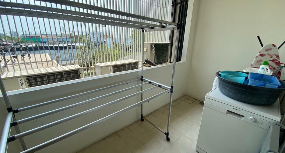 For sale and for rent 3 bedrooms condo in Khlong Toei, Bangkok