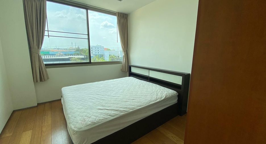 For sale and for rent 3 bedrooms condo in Khlong Toei, Bangkok