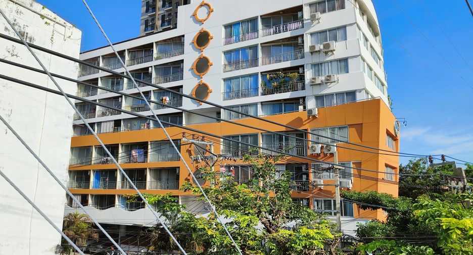 For rent studio condo in Thon Buri, Bangkok