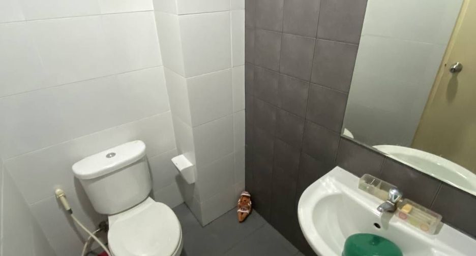 For sale and for rent 2 bedrooms condo in Chatuchak, Bangkok