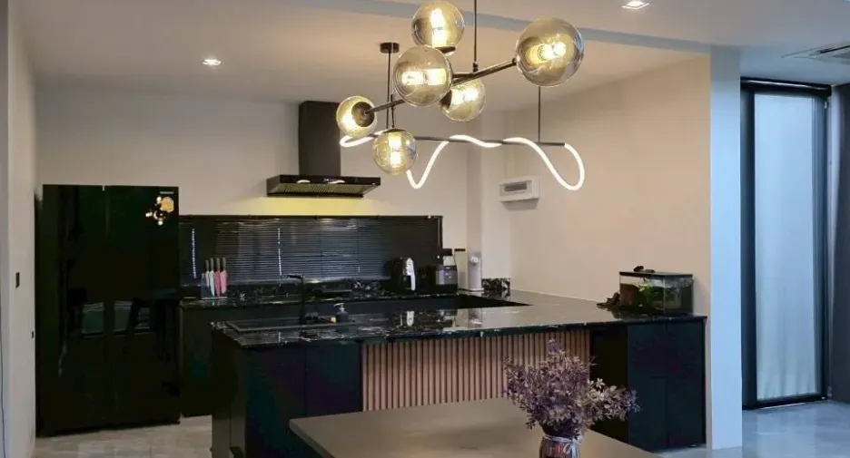 For sale and for rent 3 bedrooms house in San Kamphaeng, Chiang Mai