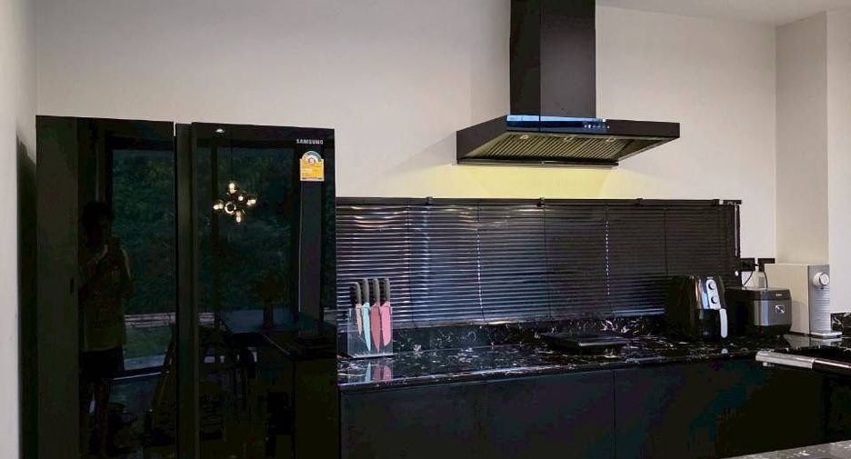 For sale and for rent 3 bedrooms house in San Kamphaeng, Chiang Mai