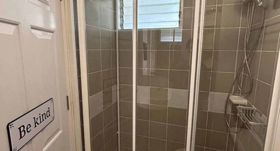 For rent 1 bed condo in Bang Kapi, Bangkok