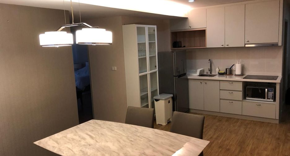 For sale and for rent 3 bedrooms condo in Yan Nawa, Bangkok