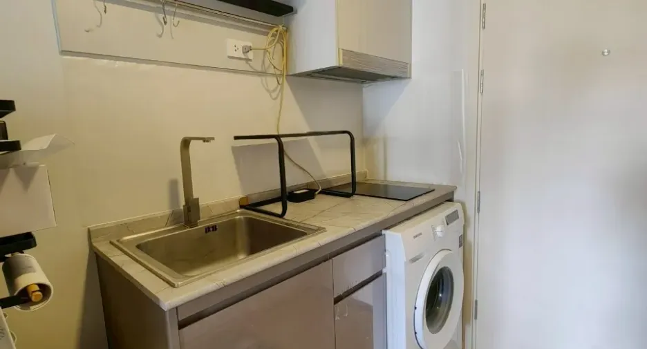 For sale and for rent studio condo in Watthana, Bangkok