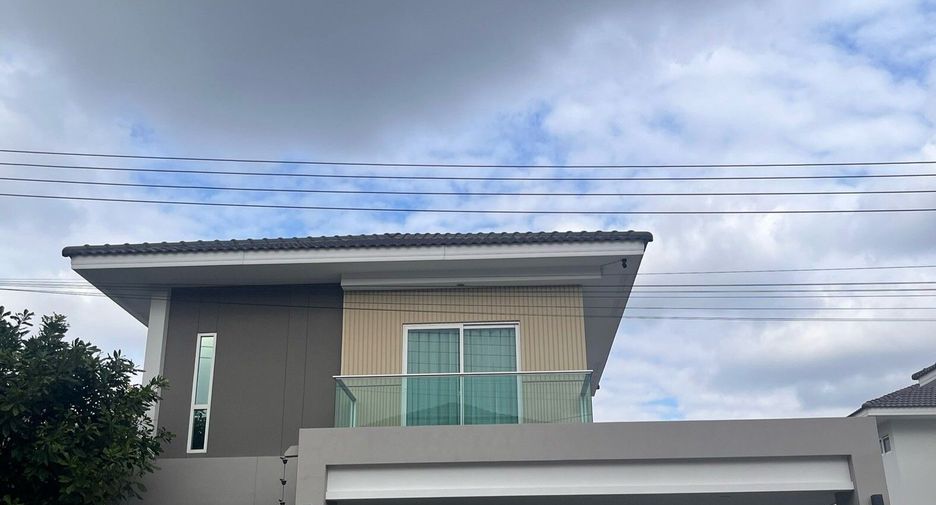 For sale 3 bedrooms house in Doi Saket, Chiang Mai