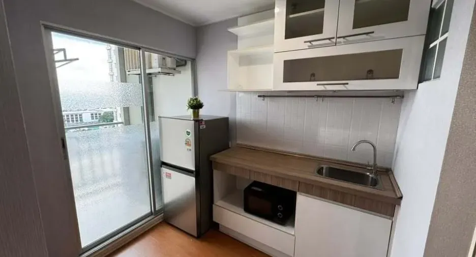For rent 1 bed condo in Khan Na Yao, Bangkok
